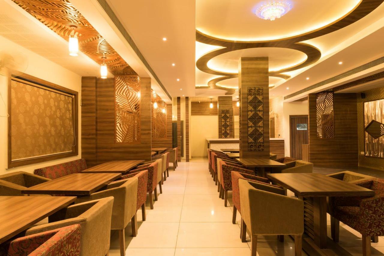 Hotel Drishti,Bhopal Extérieur photo