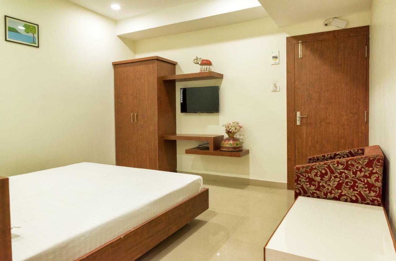 Hotel Drishti,Bhopal Extérieur photo